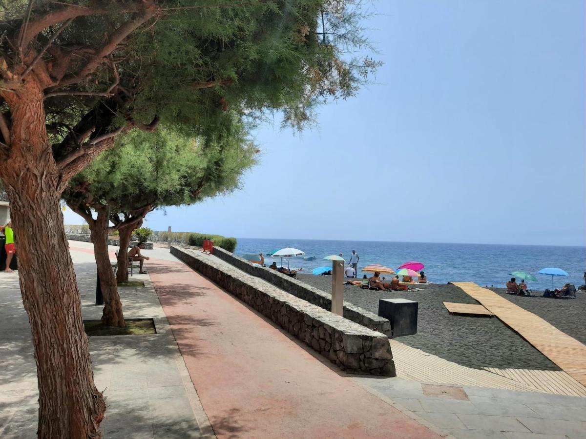 Apartamentos La Mar Пуерто де Сантяго Екстериор снимка